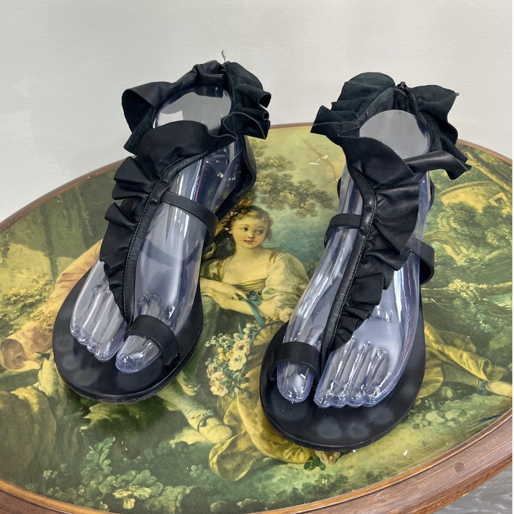 Isabel Marant Black Leather Ruffle Gladiator Sandals Size 38